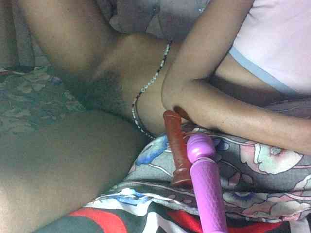 Sweet-Iddah webcam