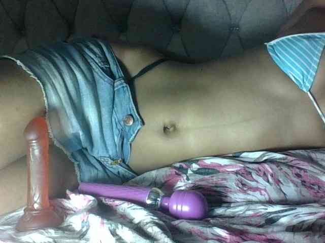 Sweet-Iddah webcam