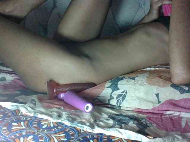 Sweet-Iddah webcam
