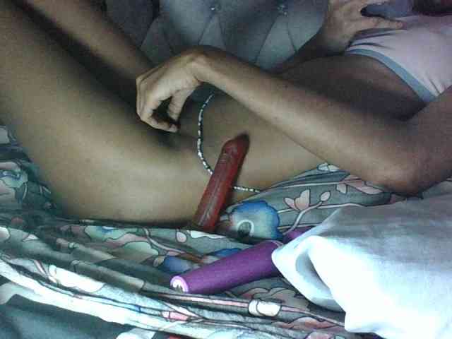 Sweet-Iddah webcam