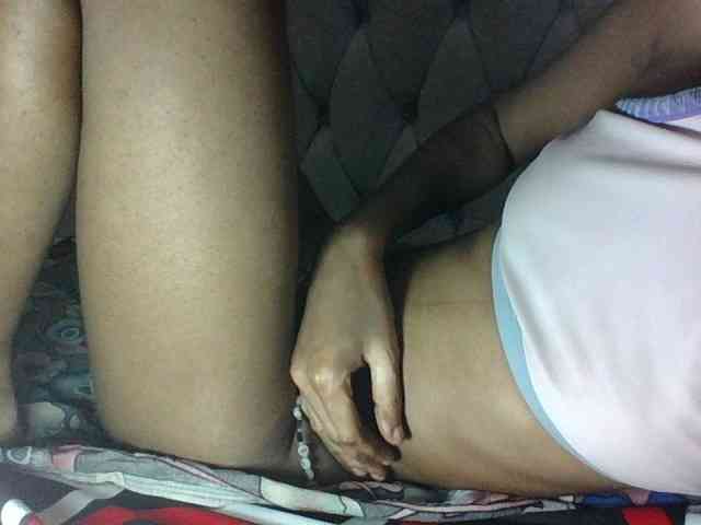 Sweet-Iddah webcam