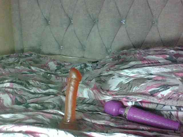 Sweet-Iddah webcam