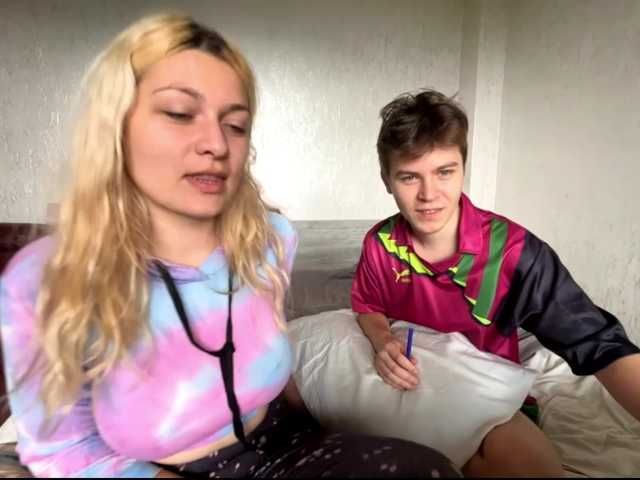 Hikkiii from BongaCams is Freechat