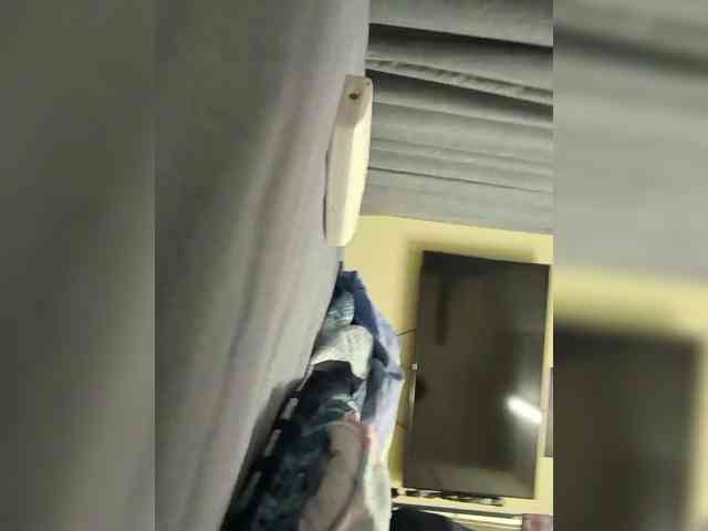 SeductiveSapphire webcam