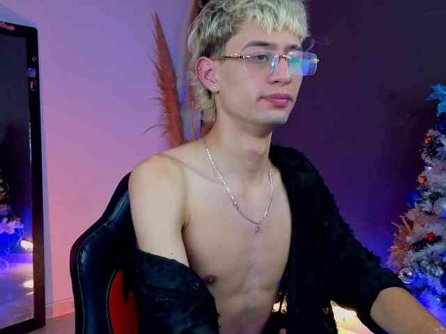 Mattias-Justin Mattias-Justin