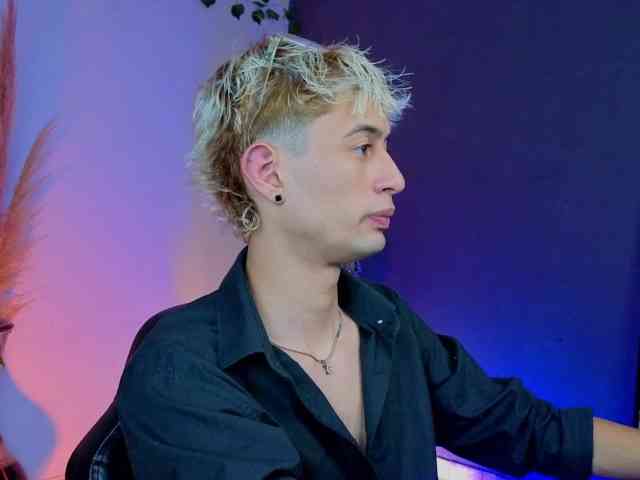 Mattias-Justin Mattias-Justin