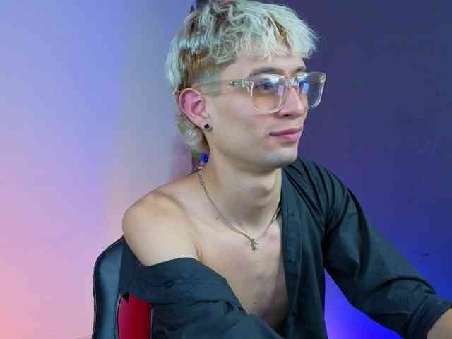 Mattias-Justin Mattias-Justin