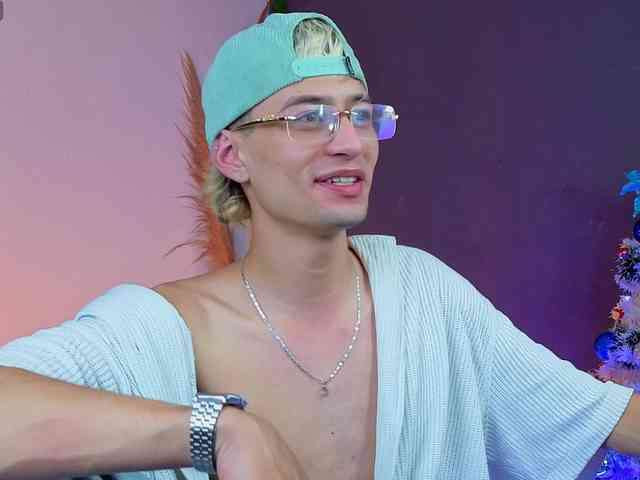 Mattias-Justin Mattias-Justin