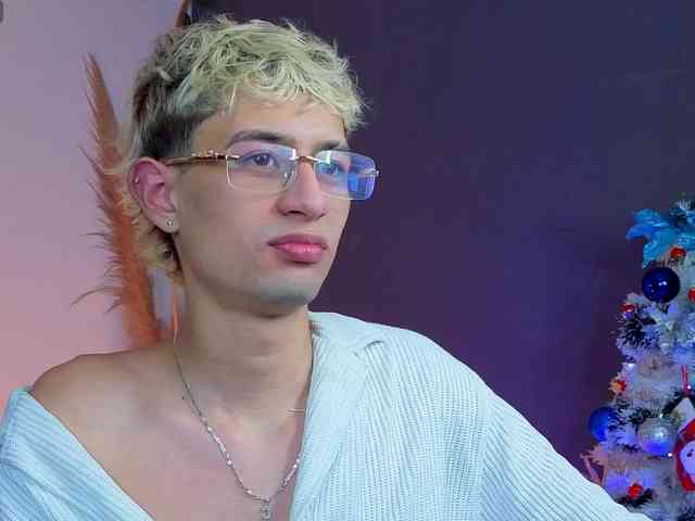 Mattias-Justin Mattias-Justin