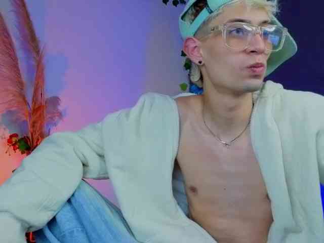 Mattias-Justin Mattias-Justin