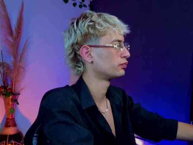 Mattias-Justin Mattias-Justin