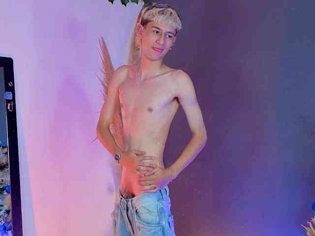 Mattias-Justin Mattias-Justin