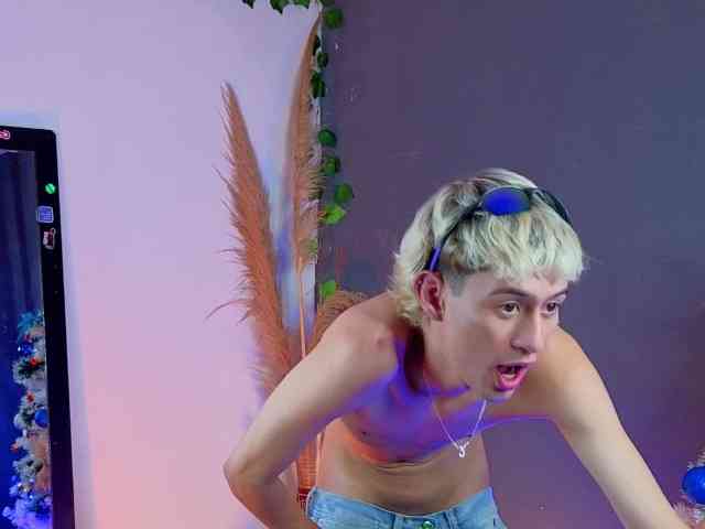 Mattias-Justin Mattias-Justin