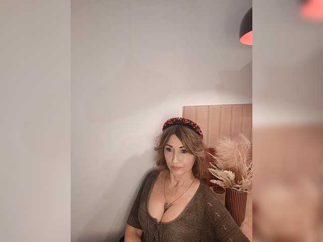 Jasmine514's BongaCams show and profile