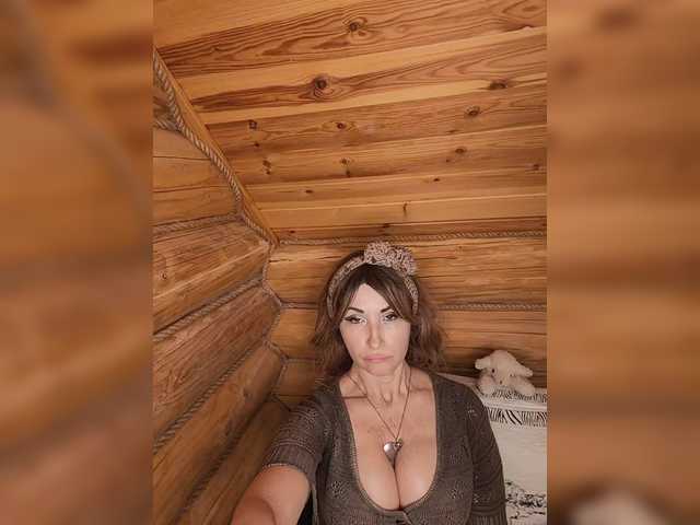 Jasmine514's BongaCams show and profile