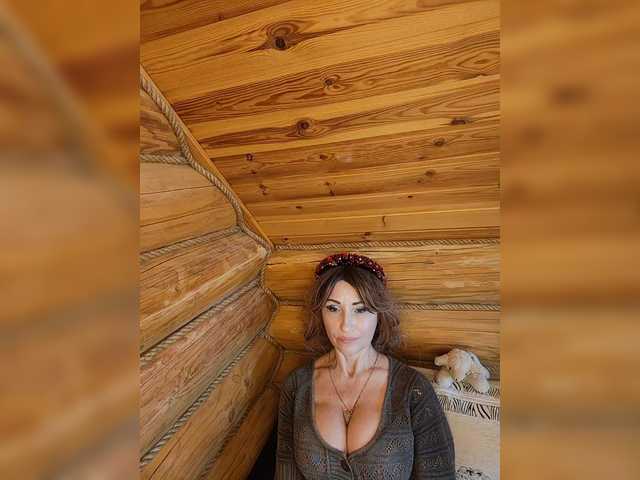 Jasmine514's BongaCams show and profile