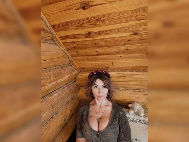 Jasmine514's BongaCams show and profile