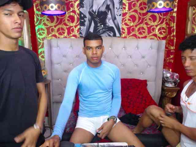 HARRISONDANUILED Live Webcam on BongaCams