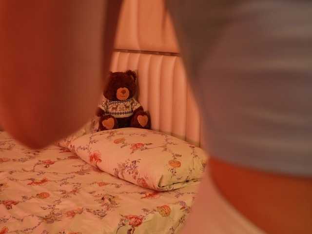 LiaGotti's BongaCams show and profile