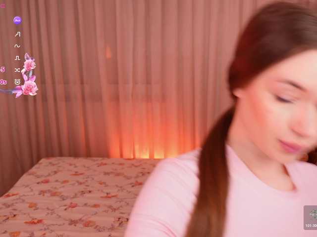 LiaGotti's BongaCams show and profile