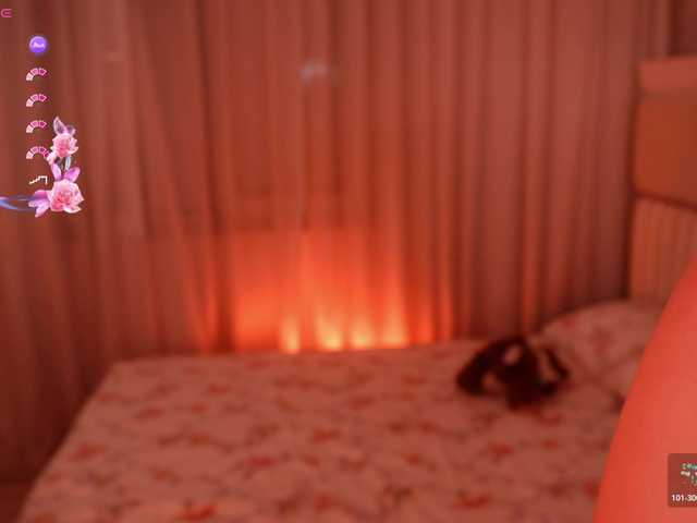 LiaGotti's BongaCams show and profile