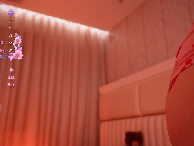 LiaGotti's BongaCams show and profile