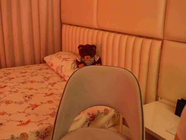 LiaGotti's BongaCams show and profile