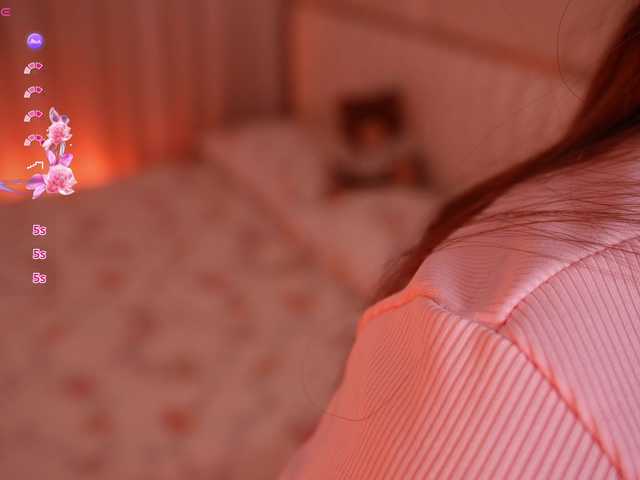 LiaGotti's BongaCams show and profile