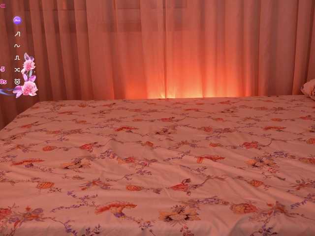 LiaGotti's BongaCams show and profile