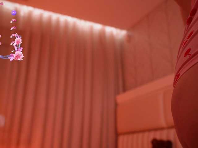 LiaGotti's BongaCams show and profile