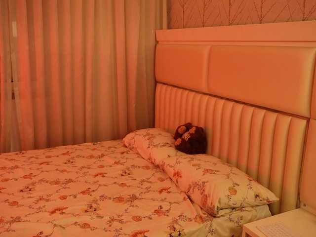 LiaGotti's BongaCams show and profile