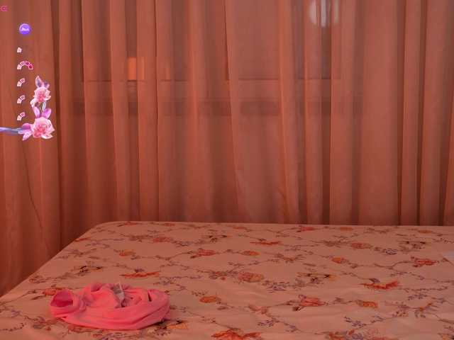 LiaGotti's BongaCams show and profile