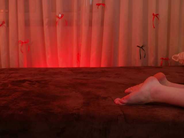 LiaGotti's BongaCams show and profile