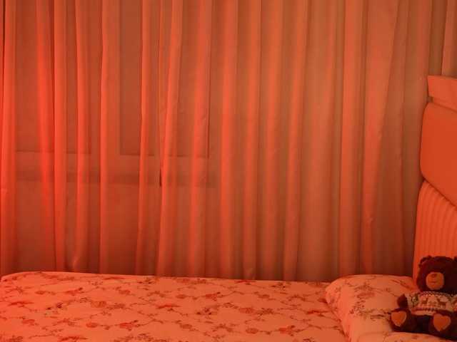 LiaGotti's BongaCams show and profile