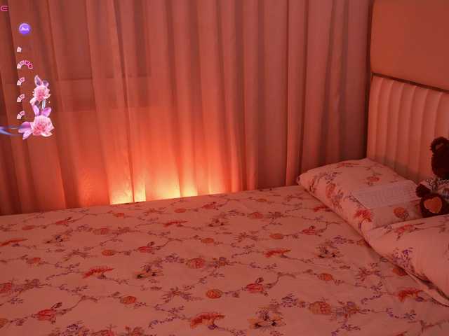 LiaGotti's BongaCams show and profile