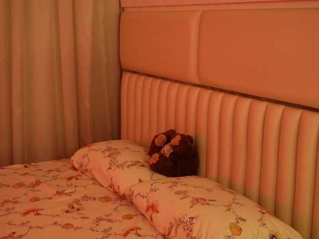 LiaGotti's BongaCams show and profile