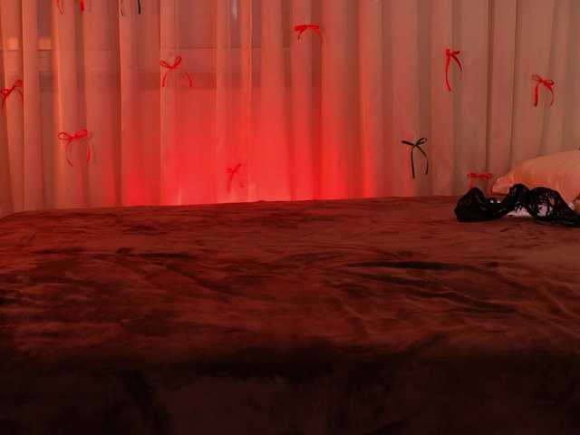 LiaGotti's BongaCams show and profile