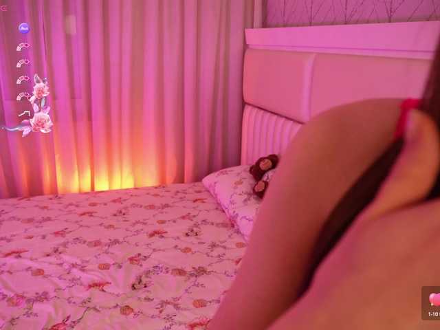 LiaGotti's BongaCams show and profile