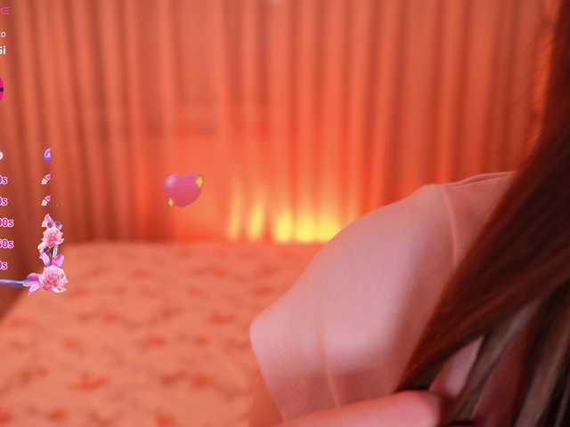 LiaGotti's BongaCams show and profile