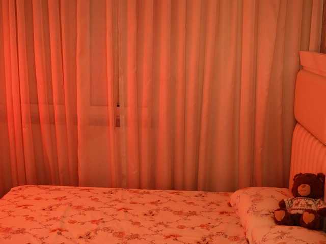 LiaGotti's BongaCams show and profile