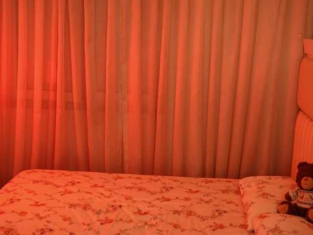 LiaGotti's BongaCams show and profile