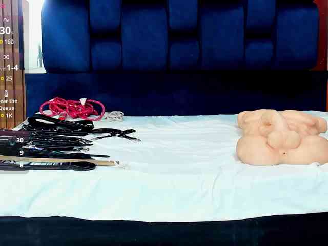 MicaelaSweet webcam