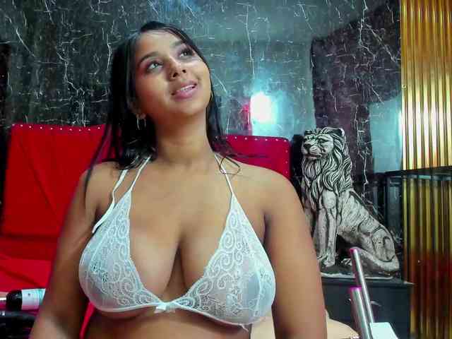 MicaelaSweet webcam