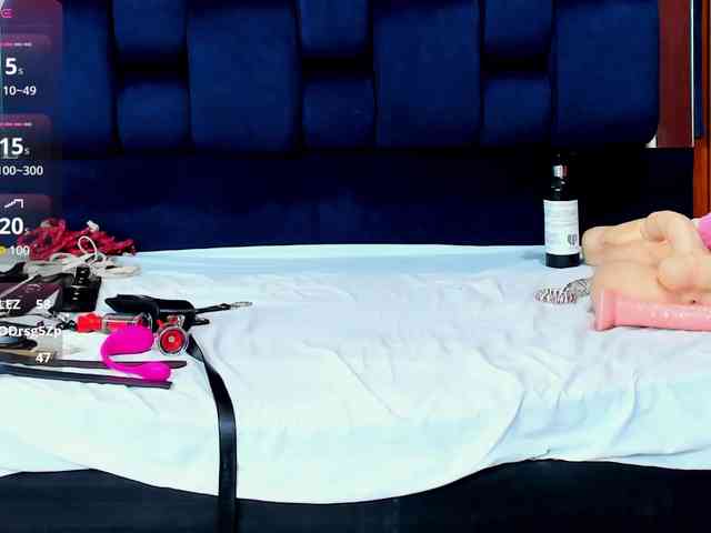 MicaelaSweet webcam