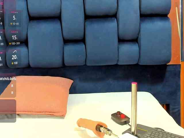MicaelaSweet webcam
