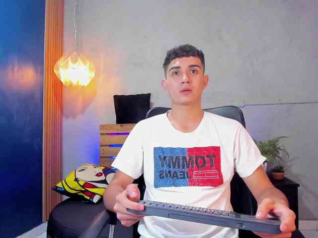 Alejo-gray