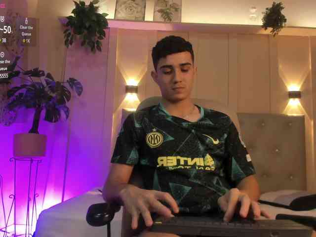 Alejo-gray