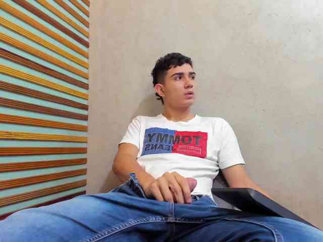 Alejo-gray