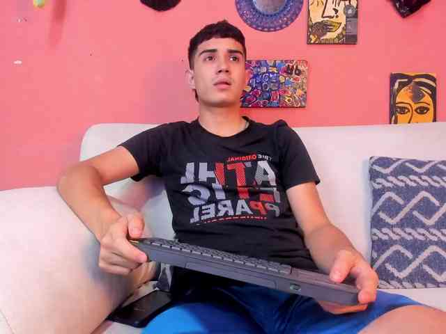 Alejo-gray