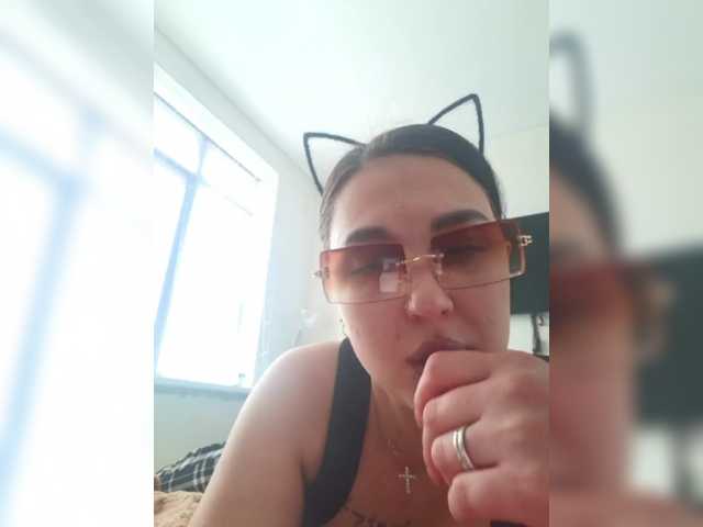 OlyaKolya's BongaCams show and profile